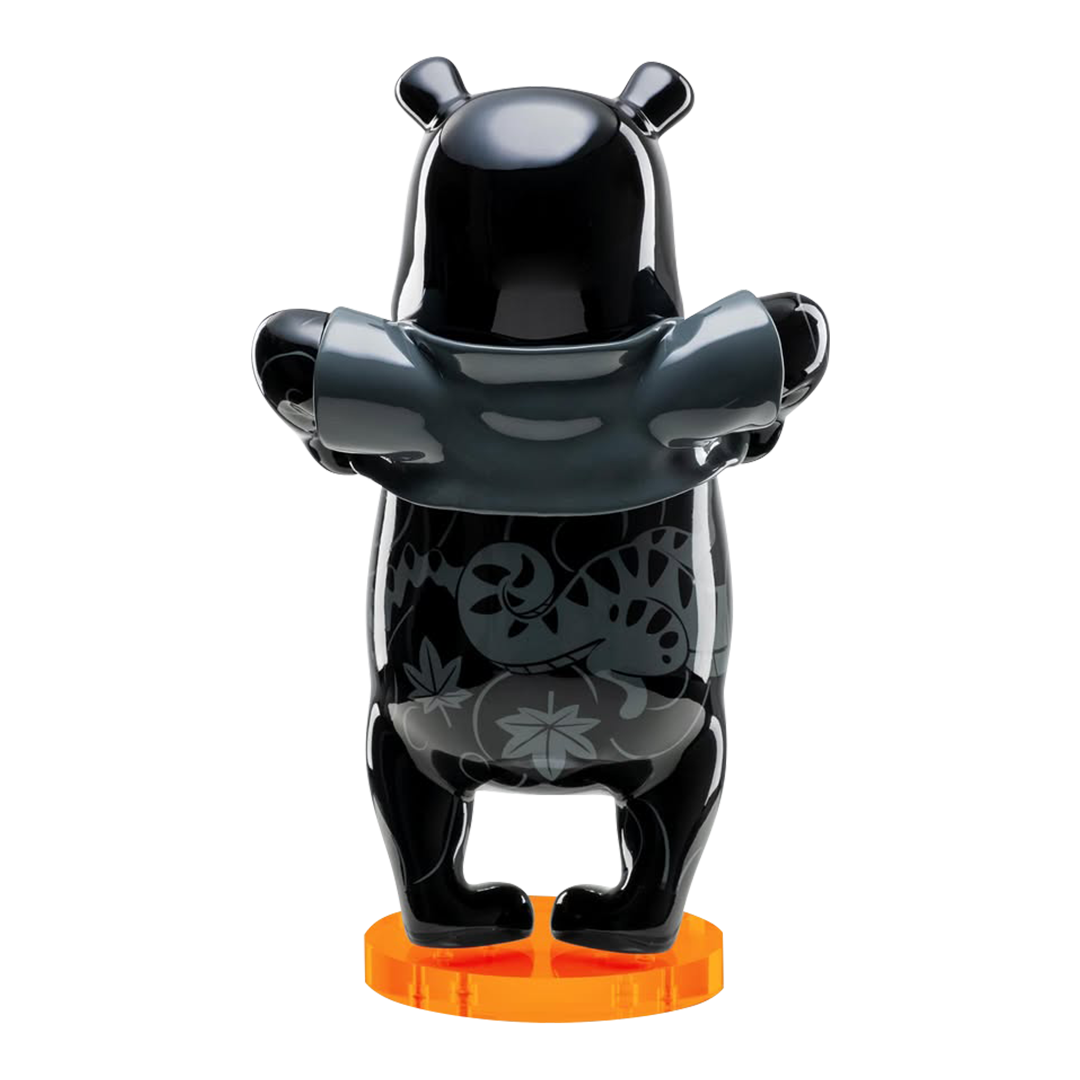 Tatpooh BLK Gallery by Jee Saya – Stormy Vault