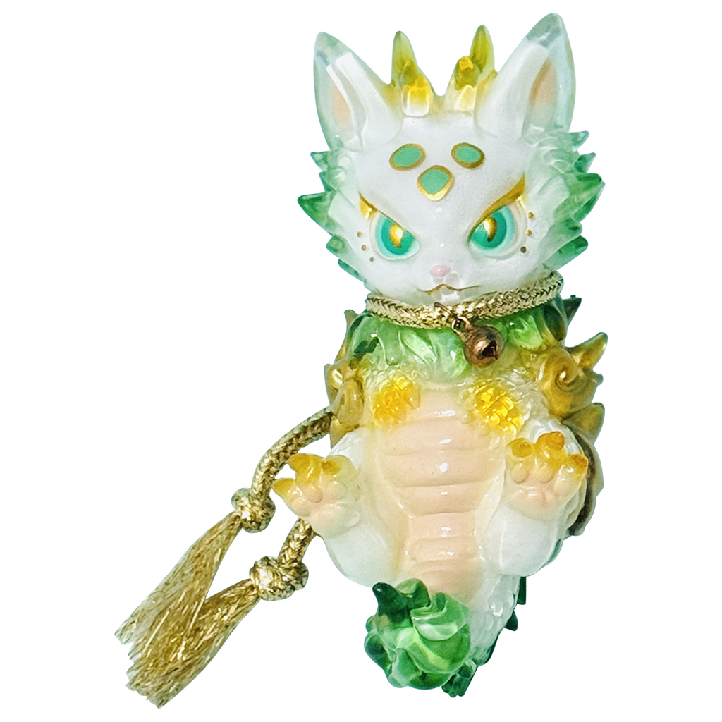 Baby White Dragon by Genkosha