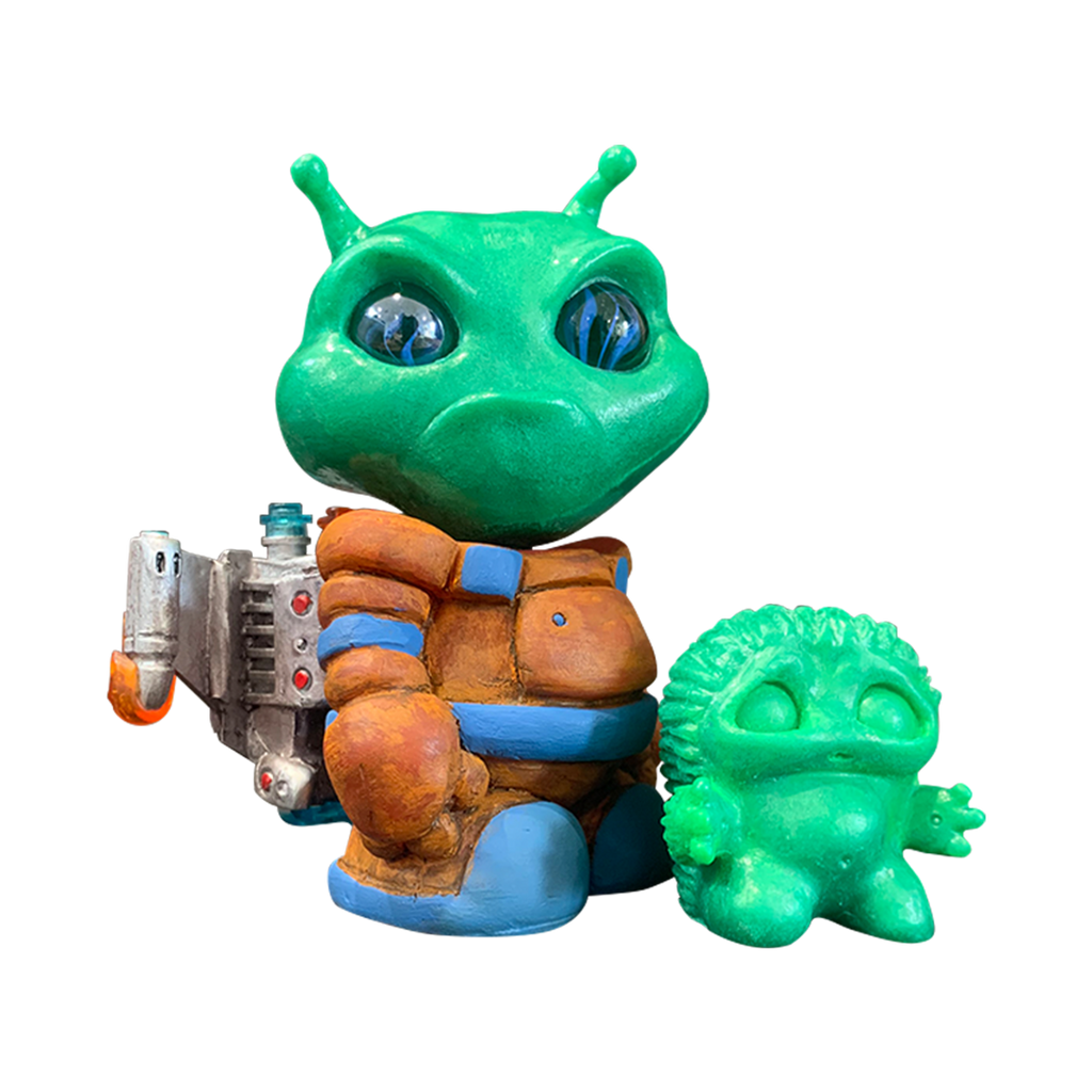 NYCC 2022 - MONDO & ZIM-ZUM THE ZUMP by RESIN LUNG TOYS